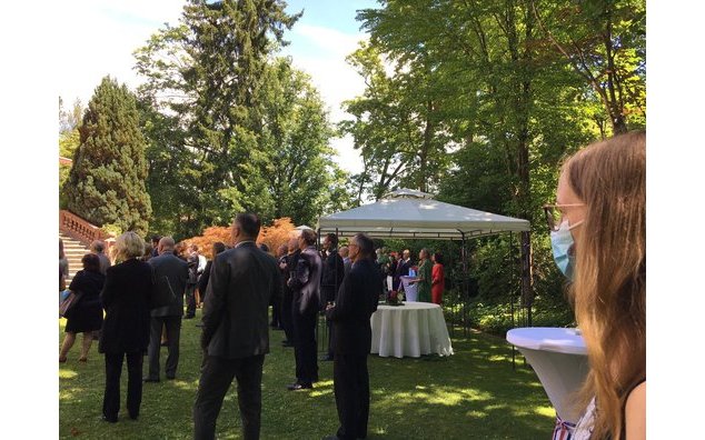 Des participants respectueux des gestes barrière